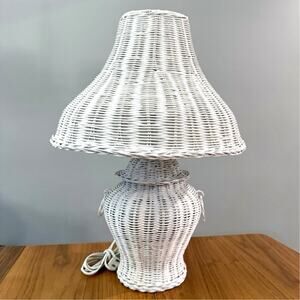 Vintage White Wicker Lamp And Shade Ginger Jar